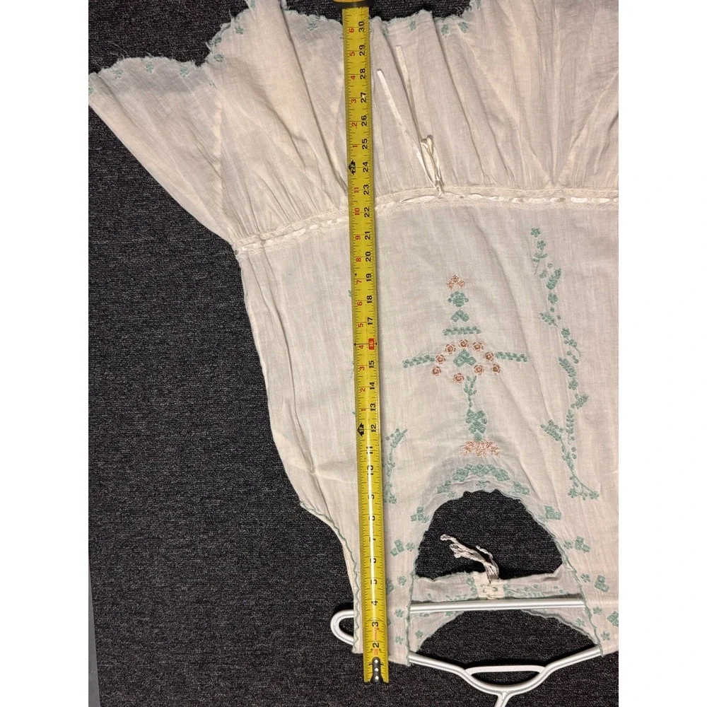 Free People Gates of Eden Embroidered Boho Tunic Top Sleeveless Keyhole Back S